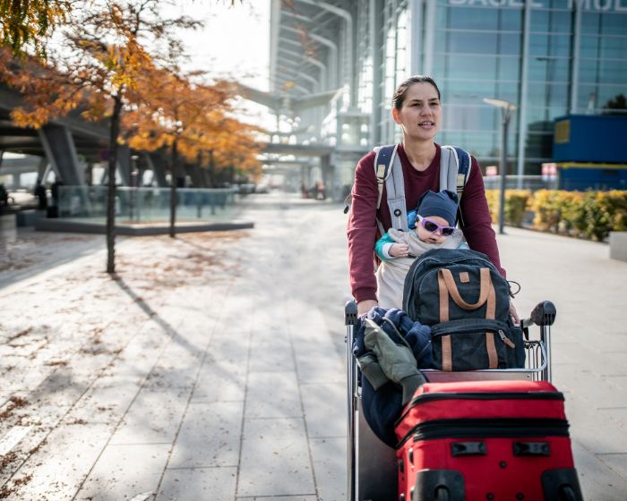 Comment voyager à l'étranger avec un bébé ?